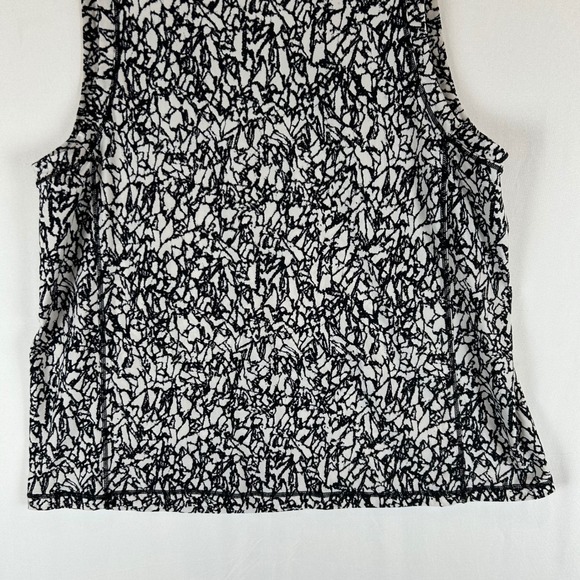 Lululemon Sole Training Tank Top Women Size 2 Black White Abstract Print - Picture 6 of 7